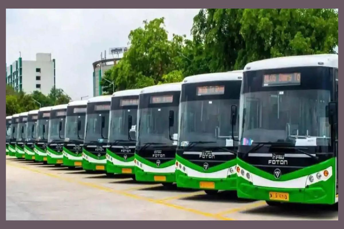 APSRTC: స్త్రీ శక్తి పథకం వల్ల పెరిగిన రద్దీని తగ్గించేందుకు ఏపీఎస్ఆర్టీసీ కొత్త ఎలక్ట్రిక్, సీఎన్‌జీ బస్సులపై దృష్టి పెట్టింది.